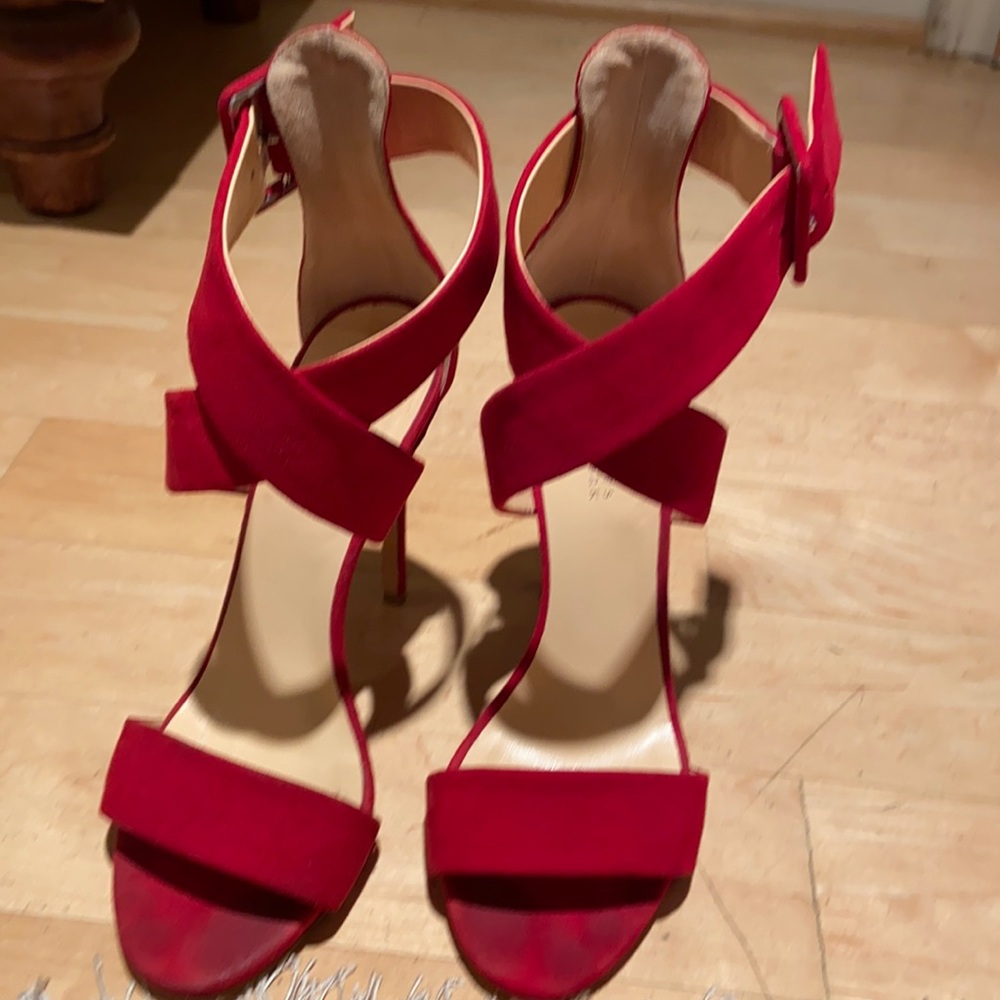 Barney’s NY red heels size 36